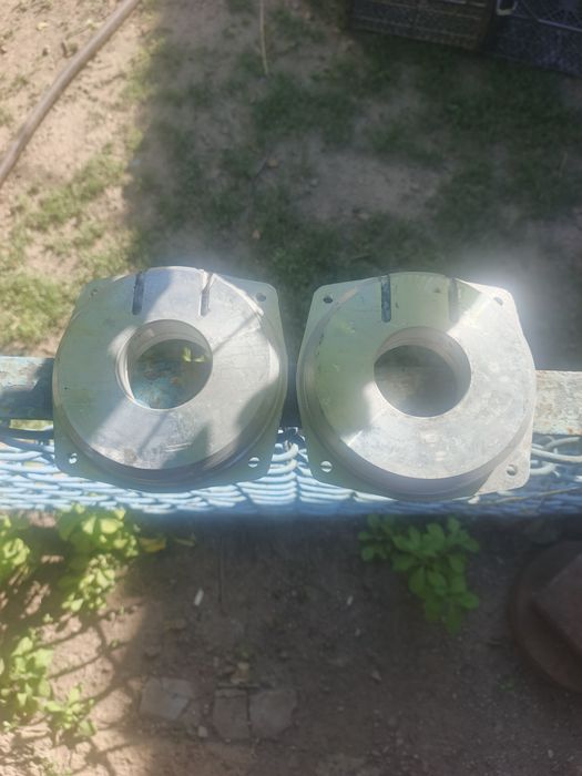 Продам Крышки коленвала новые иж юпитер 5