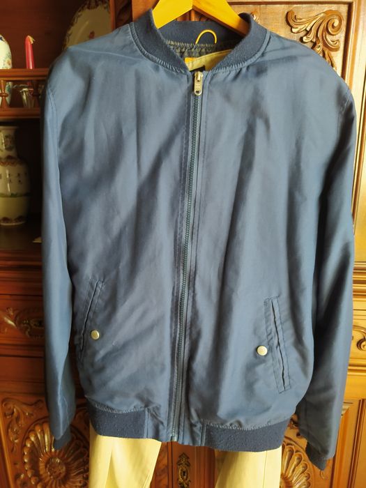 Casaco muito pouco usado como novo