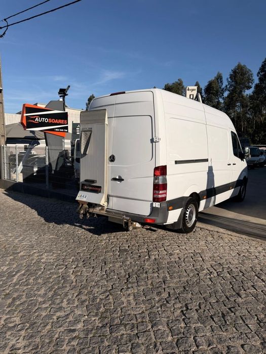 Mercedes-Benz Sprinter 313 c/ Plataforma