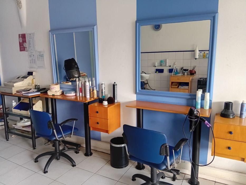 Vendo equipamento completo de cabeleireiro