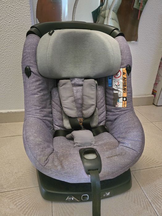 Cadeira BebeConfort AxissFix 360 graus