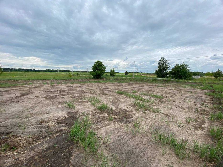 Продаж земельної ділянки правильної форми в с. Рославичі! 11 соток