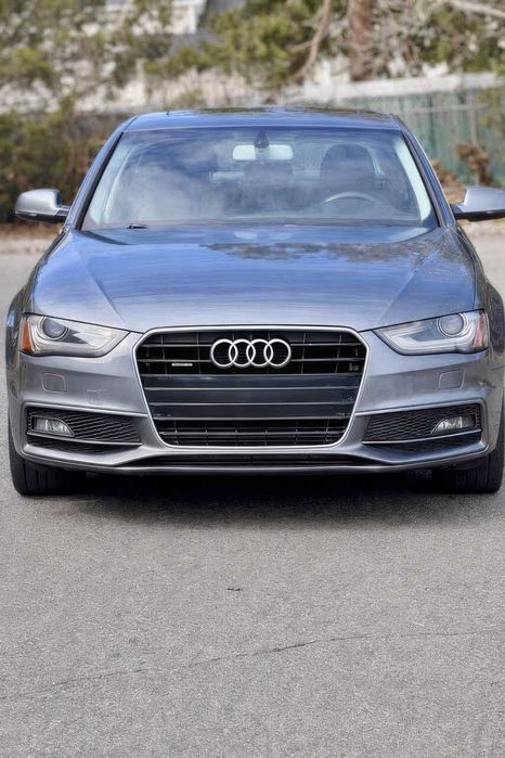 Audi A4 quattro Premium      2014