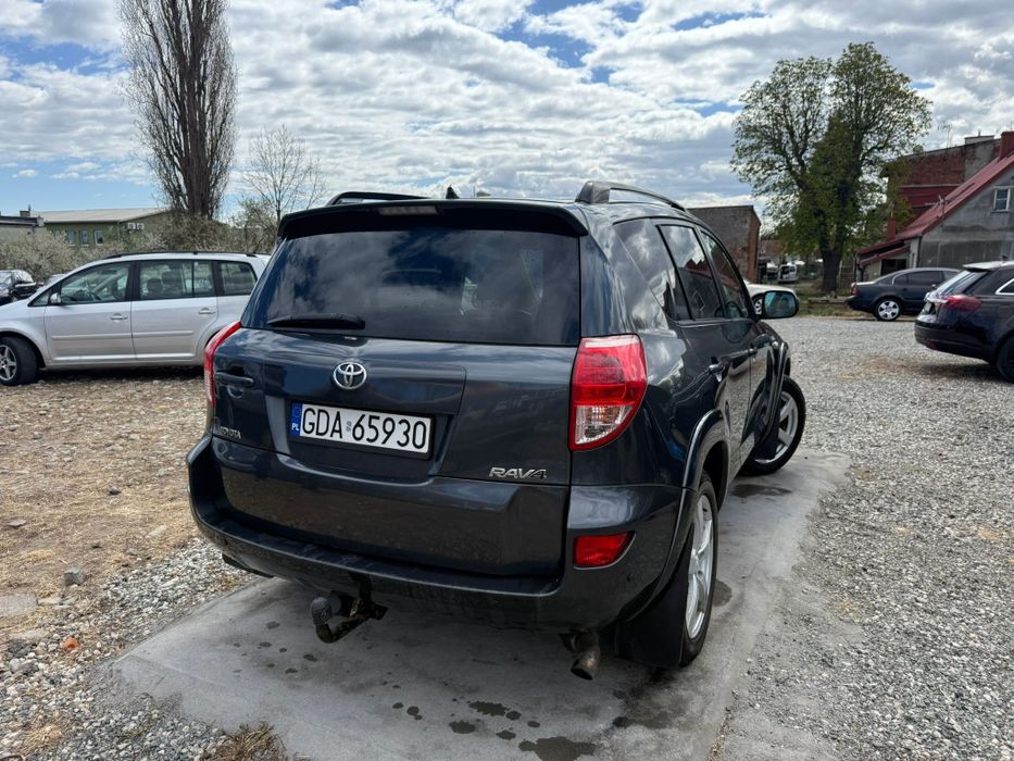 Toyota RAV4 2.2 D-4D 177KM • 4x4 • 6 biegów • Zadbana • 2006 •