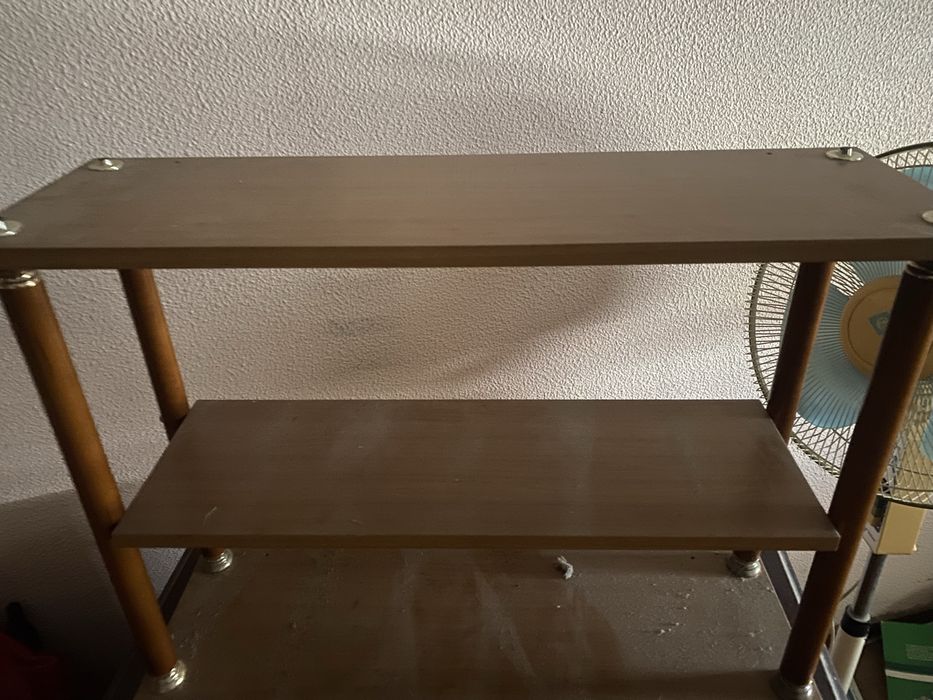 Estante elegante para seu quarto