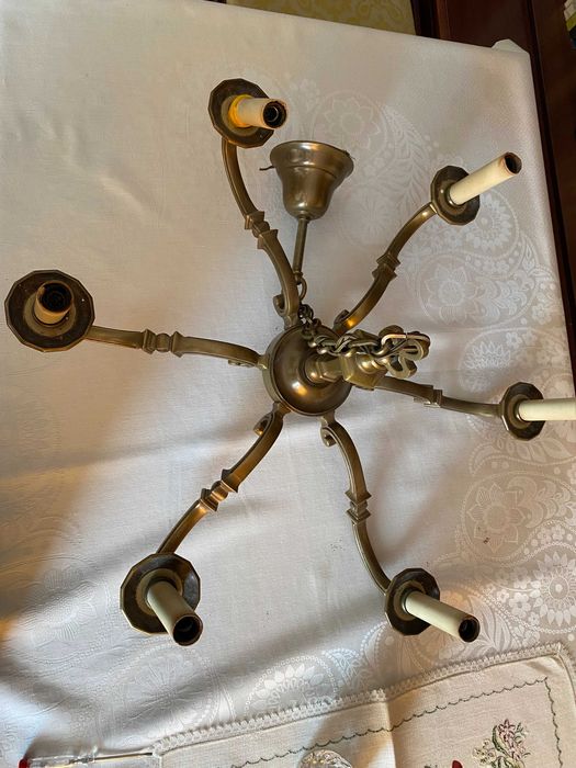 Stary mosiężny żyrandol 6 ramienny