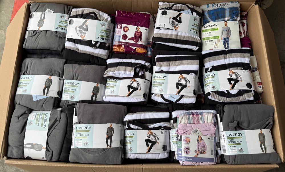 Піжами чоловічі та жіночі , піжами гуртом