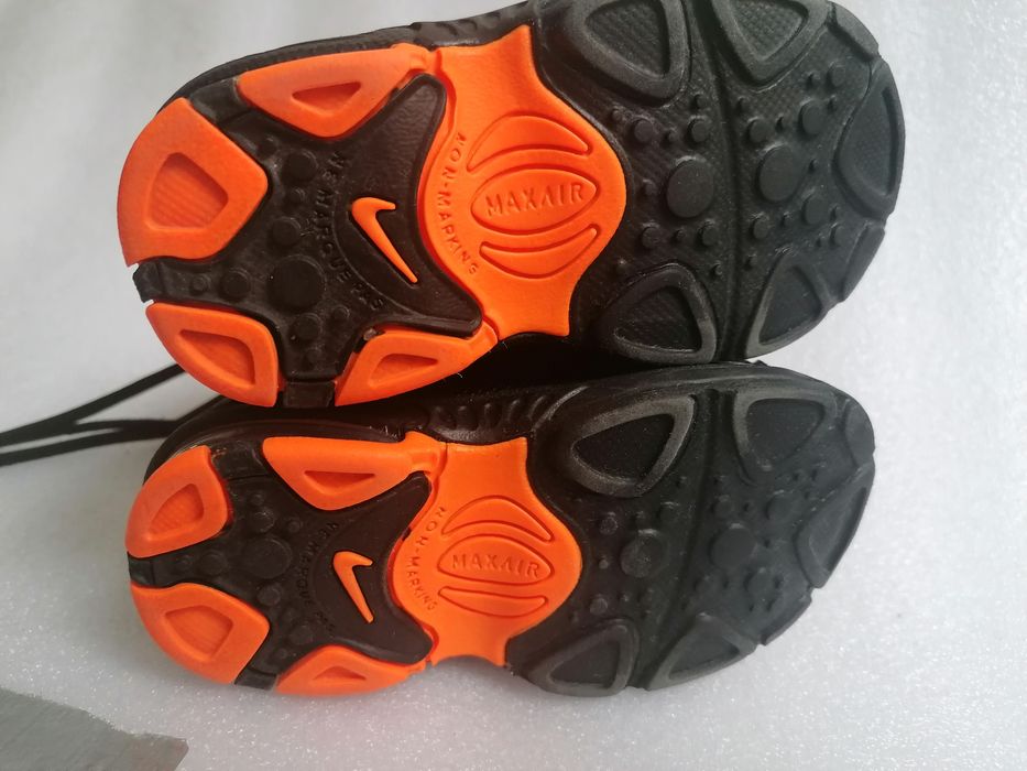 Buciki dziecięce Nike Air rozm. 21