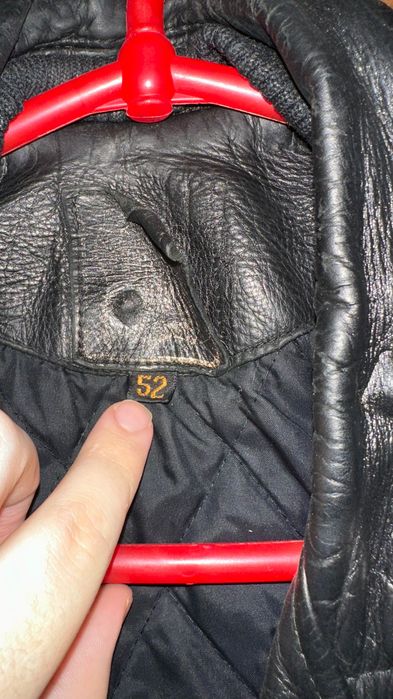 Кожаная куртка косуха с шипами