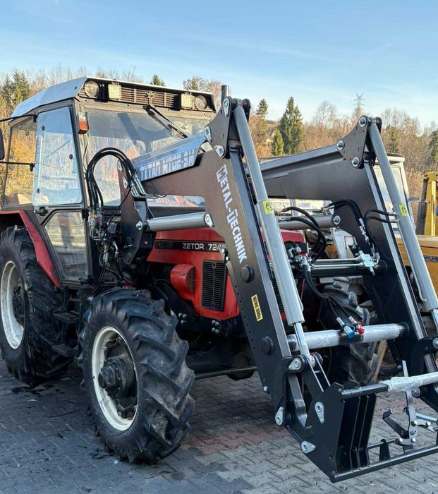 osprzęt/ŁYŻKA do ŁADOWACZ CZOŁOWY UTB 700KG! III sekcyjny! siłowniki 2 stronnego działania! ZETOR 3320>7211 Ursus c-330 c-360 28.12 35.12  MF 235/255