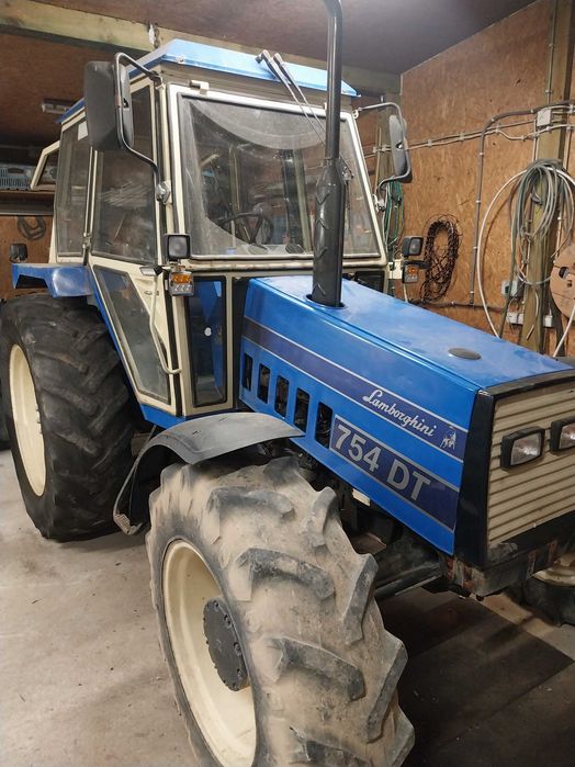 Ciągnik rolniczy Lamborghini 754DT uszkodzony silnik