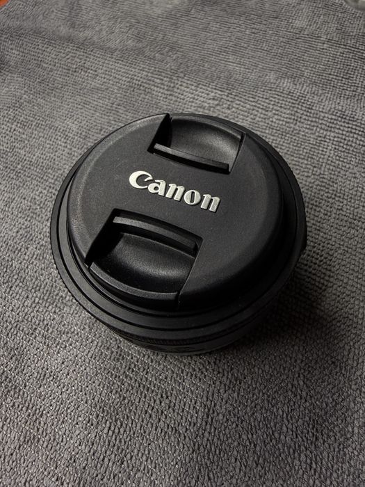 Canon rf 28mm f2.8