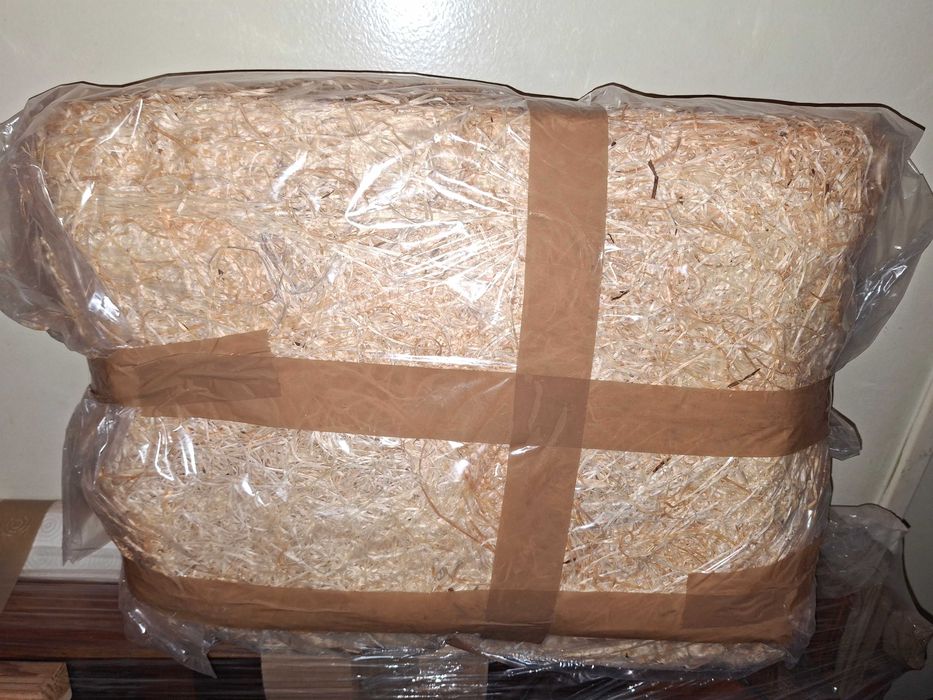 Palha de madeira natural