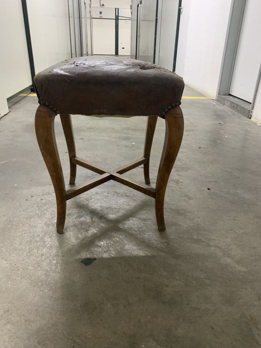 Old bench to restore64752333396737120