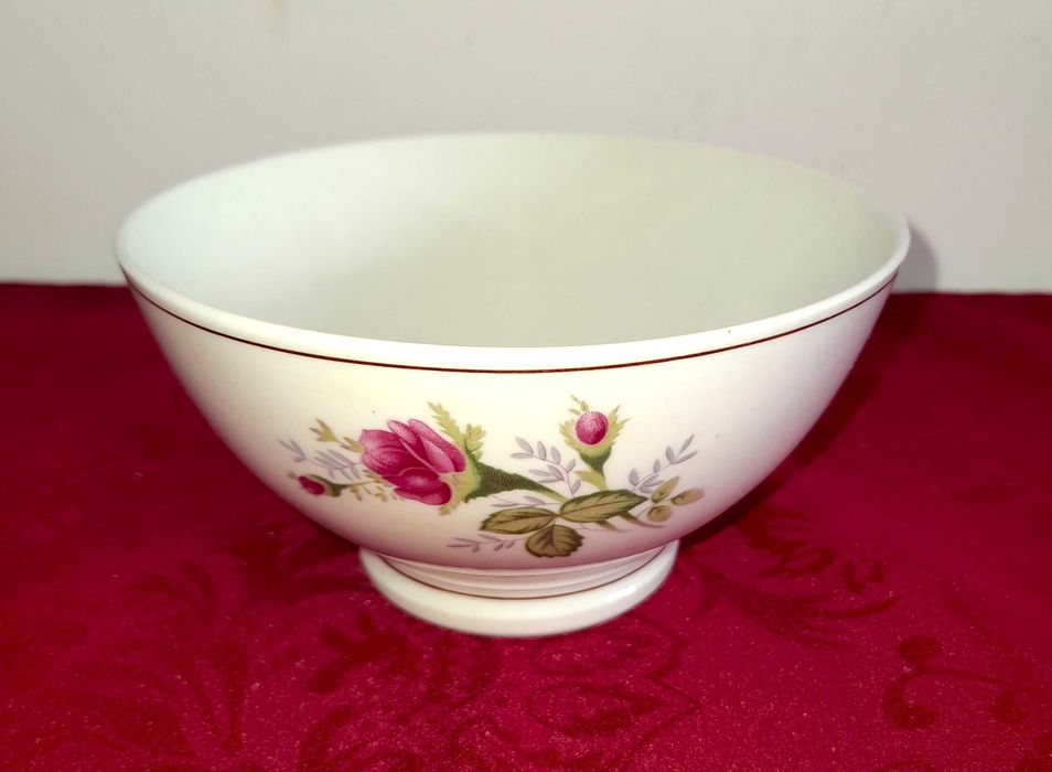 Bambi- miseczka porcelanowa -PRL i miseczka porcelanowa róże