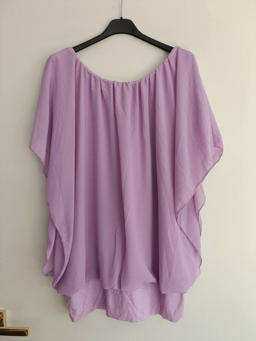 Bluzka tuszująca falbanka plus size