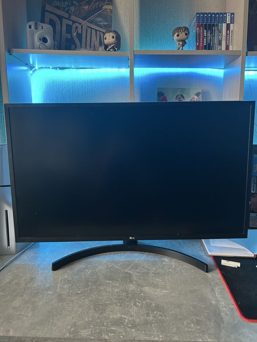 Монітор LG 32UK550 | 32