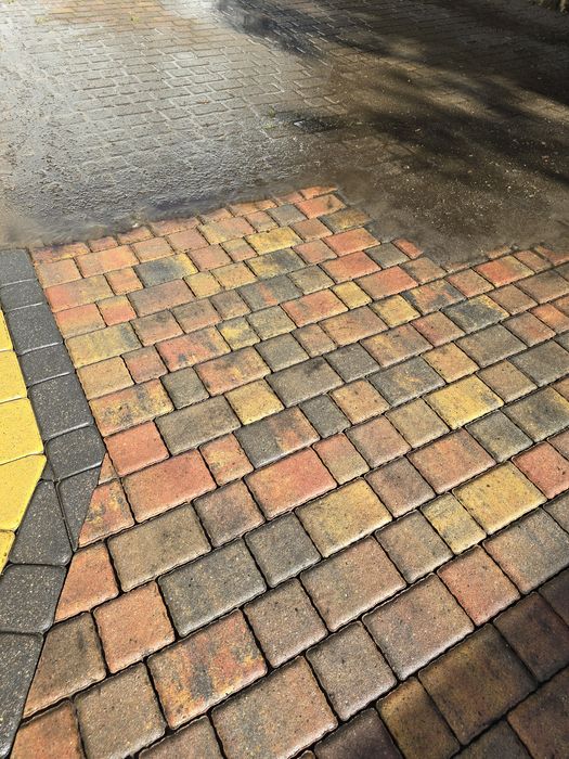 Mycie dachów / elewacji / kostki brukowej / przycinanie drzew