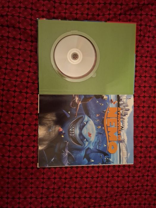 Finding Nemo Movie Book + DVD64586338496771121