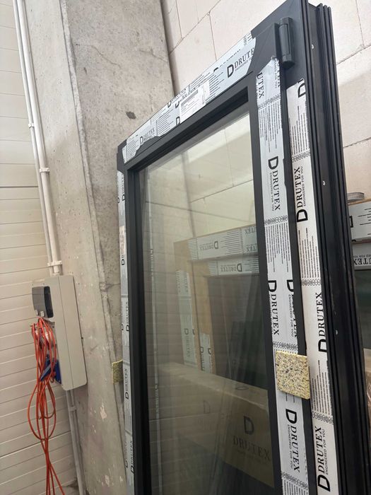 Okno balkonowe 784x2280 antracyt-antracyt