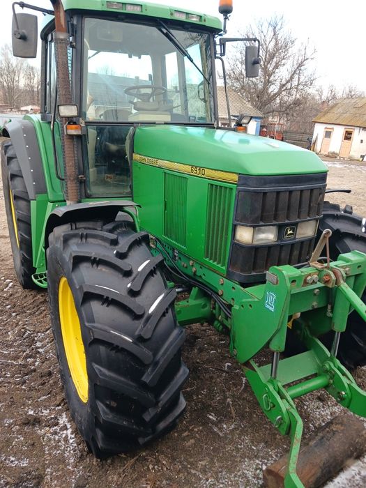 John deere 6910...