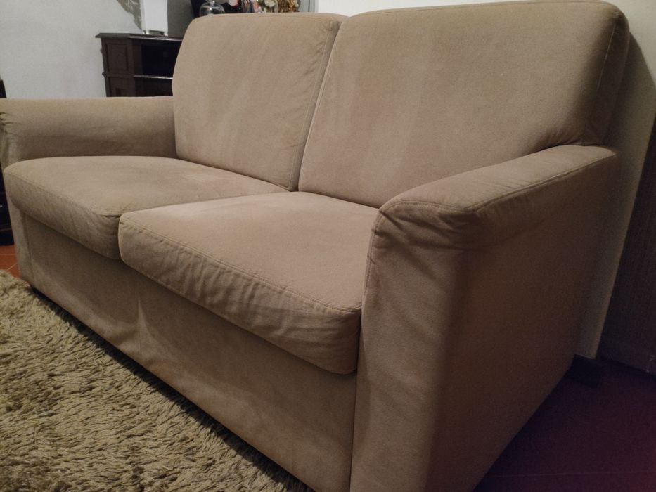 Sofá (2 lugares)