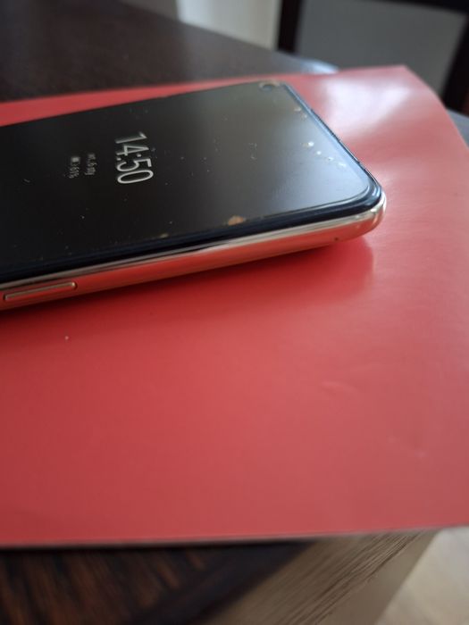 Oppo  Reno  8T pomarańczowa skóra