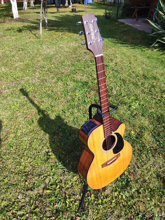 Gitara Takamine EG220C + stojak i inne