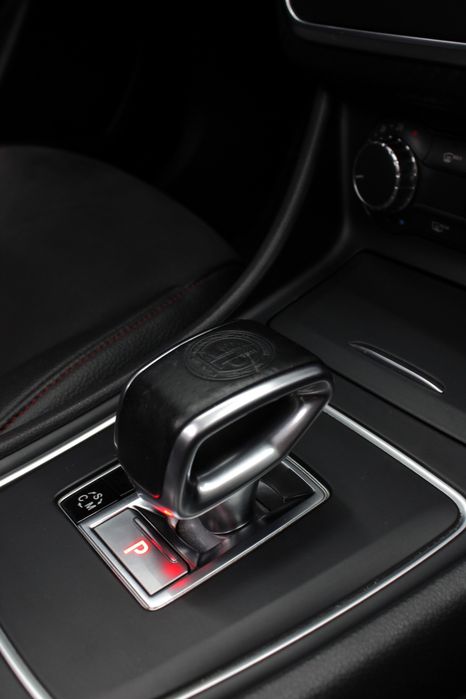 Mercedes-Benz A45 AMG 4Matic 360CV (369€/mês) | Escape AMG Performance | Harman Kardon