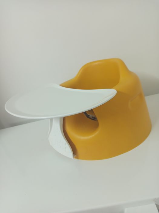 Bumbo floor seat