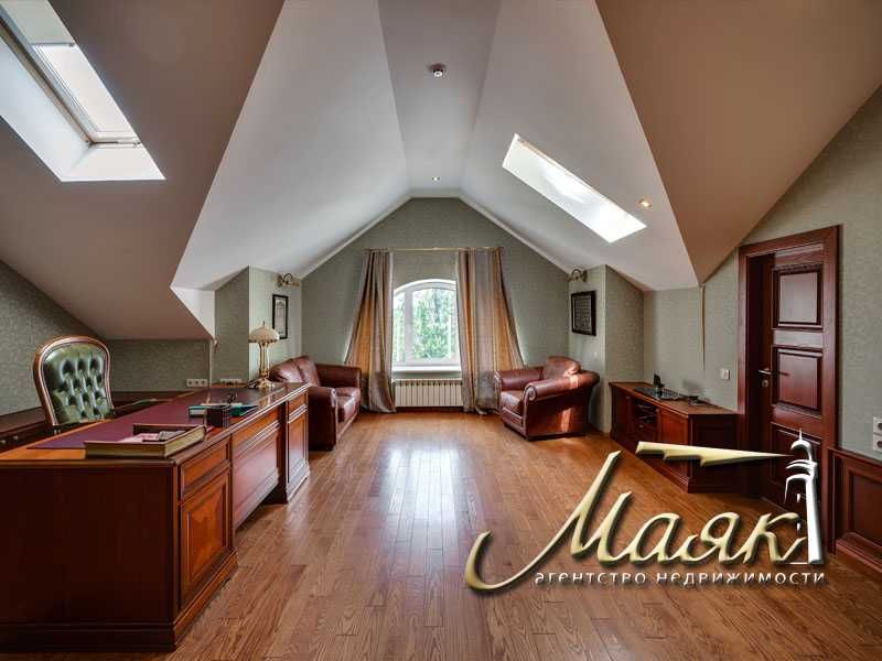 Безупречный дом на Великом Лугу.