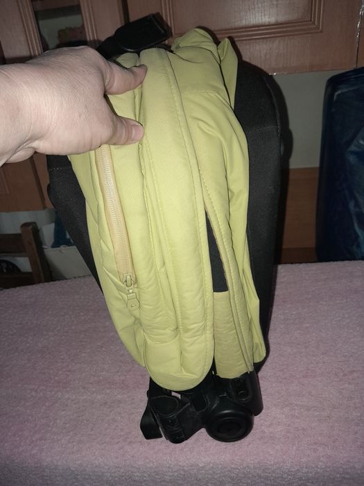 Відам переноску для тварин.тільки читаїте будласка ,що написано в огол