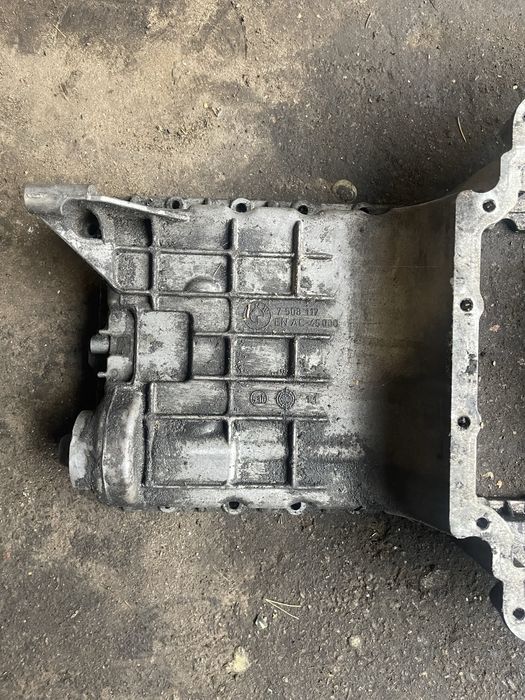 Піддон BMW/поддон,полуподдон V8
