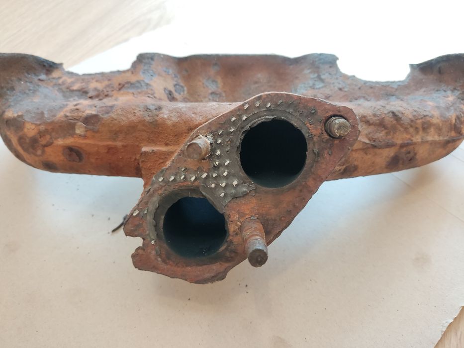 Коллектор выпускной Таврия карбюратор,4 болта,под восстановление ЗАЗ ...
