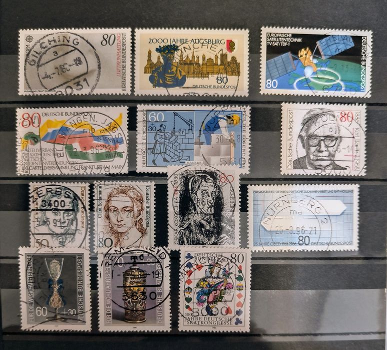 Niemieckie stemplowane znaczki z rocznika 1986