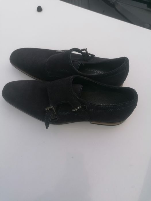 Sapatos de homem de camurça