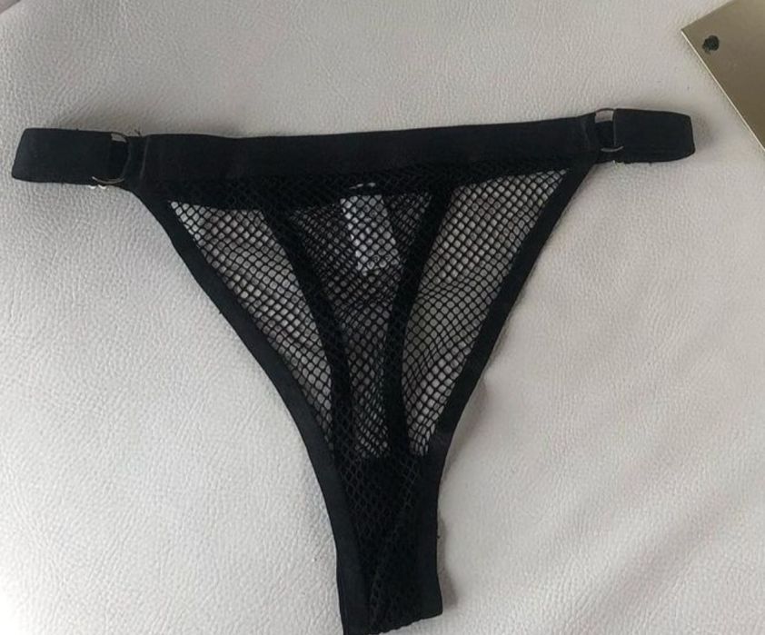 Стринги в сеточку