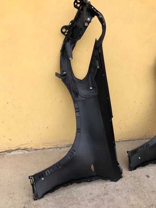 Крылья передние с омывателем и без BMW X5 E70 LCI 2010-2013год.