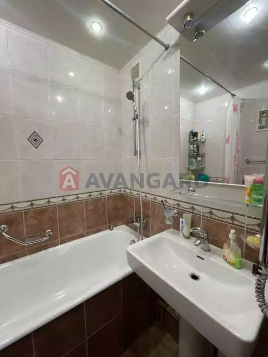 ПРОДАМ 3к квартиру Тополь Джинчарадзе