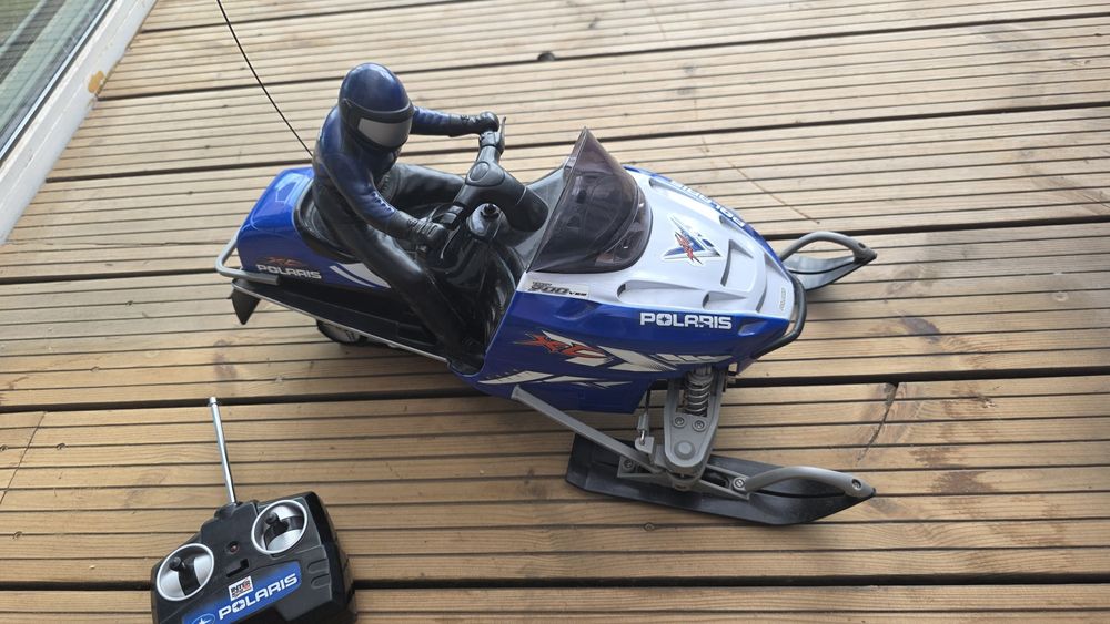 Skuter śnieżny polaris rc.40cm