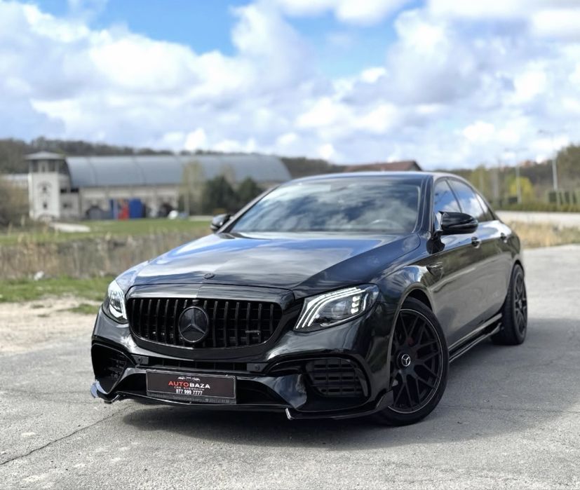 Mercedes e klasse w213 2016 год переодет в 63S обмен на крузак или Lx 570