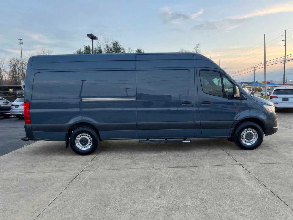 Mercedes-Benz Sprinter      2019