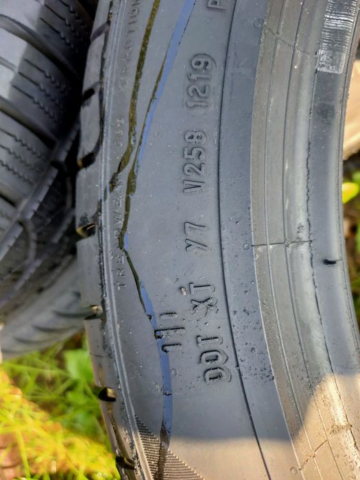 A15 1x225/50R18 99W Pirelli PZero 2019r 5.5mm