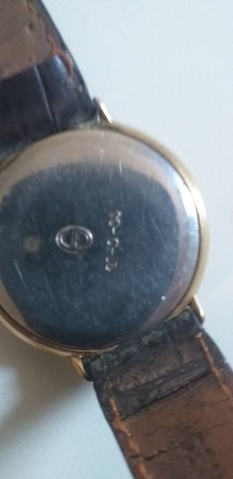 Relógio antigo a funcionar