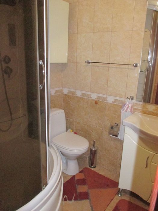 Оренда 2 кім.кв з ремонтом  в новобудові.