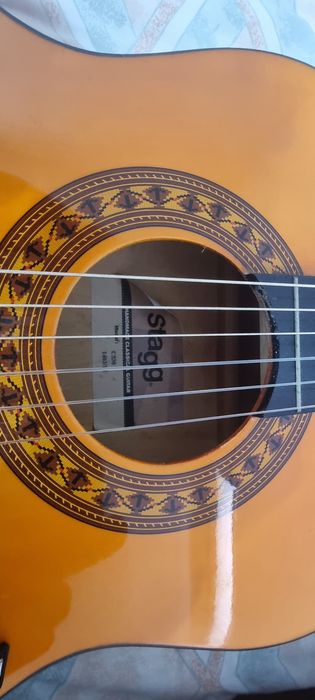 Violão com capa e afinador