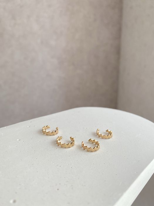 Сережки з медичного золота та ювелірної сталі/ підвіска/ каф