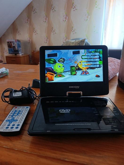 Портативний DVD плеєр Orion PDT-9520