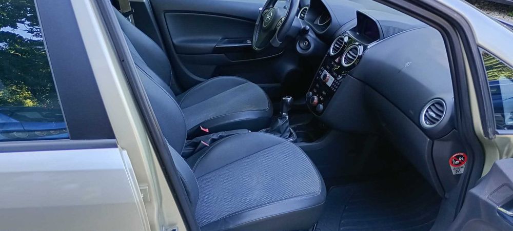 OPEL CORSA D 1,4 2007