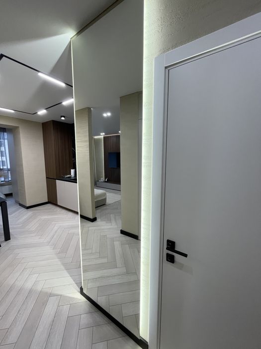 Апартаменти в новобудові для VIP-гостей в центрі.